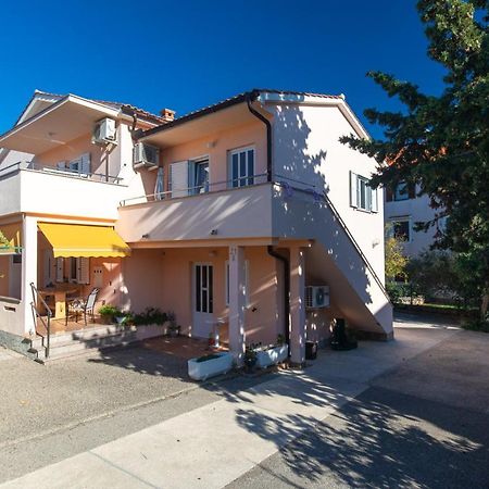 2-Bedroom Krk Apartment - Near Krk Beaches & Town! Krk Town Exteriör bild