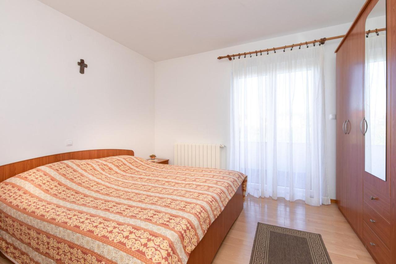 2-Bedroom Krk Apartment - Near Krk Beaches & Town! Krk Town Exteriör bild